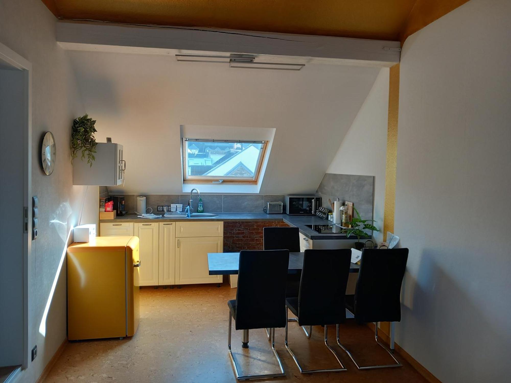 Ferienwohnung Im Roten Haus, Die Therme Ist Fusslaeufig In Wenigen Minuten Erreichbar Бад-Эмс Экстерьер фото