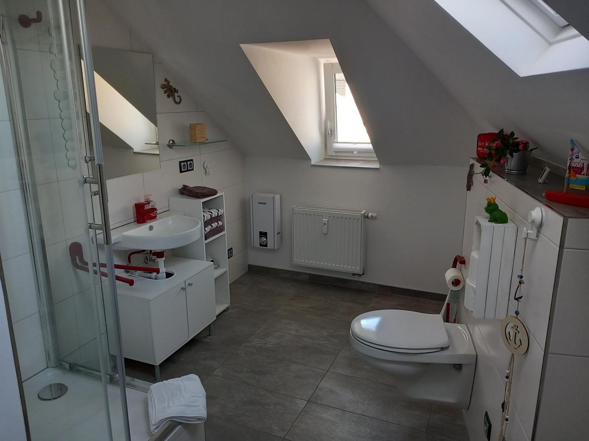 Ferienwohnung Im Roten Haus, Die Therme Ist Fusslaeufig In Wenigen Minuten Erreichbar Бад-Эмс Экстерьер фото